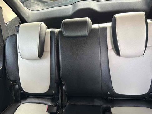 Used 2025 Honda Odyssey Elite image 22