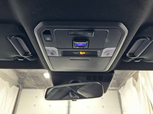 Used 2025 Toyota 4Runner SR5 image 39