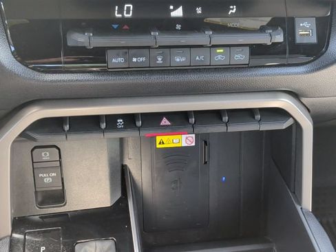 Used 2025 Toyota Tundra SR5 w/ SR5 Convenience Package AWD/4WD image 26