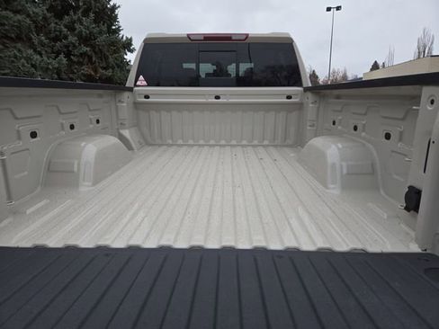 New 2026 GMC Sierra 1500 SLE w/ X31 Off-Road Package image 30