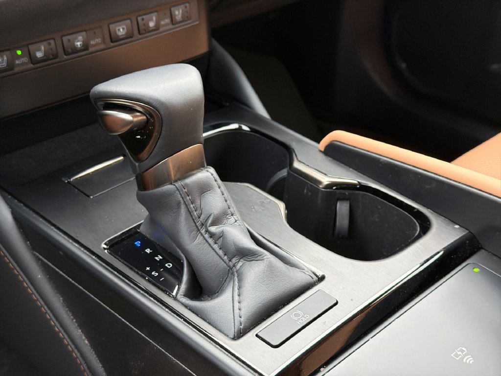 Certified 2024 Lexus ES 350 Ultra Luxury w/ Accessory Package (Z2) FWD image 20