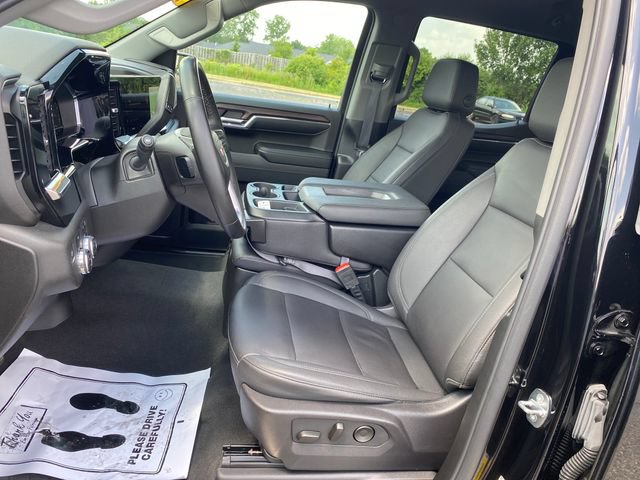 Used 2024 GMC Sierra 1500 SLT AWD/4WD image 15