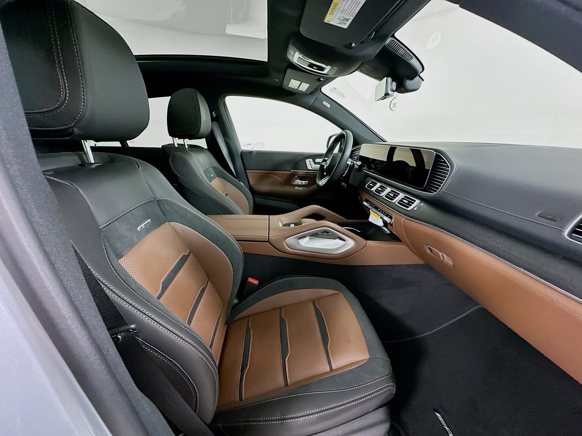 New 2026 Mercedes-Benz GLE 53 AMG 4MATIC Coupe image 30