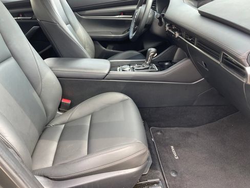 Used 2025 MAZDA MAZDA3 s FWD image 24