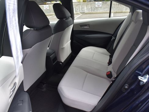 Certified 2021 Toyota Corolla LE FWD image 20