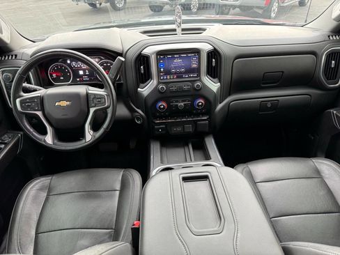 Used 2020 Chevrolet Silverado 1500 LTZ w/ LTZ Premium Package AWD/4WD image 18