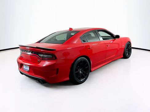 Used 2022 Dodge Charger Scat Pack w/ Dynamics Package image 5