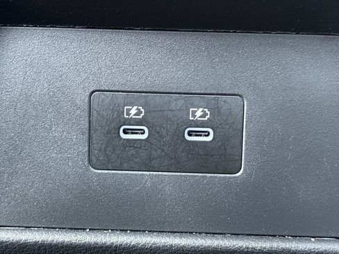 Used 2025 Nissan Rogue SV AWD/4WD image 20