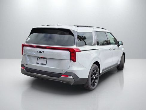 New 2026 Kia Carnival SX FWD image 4