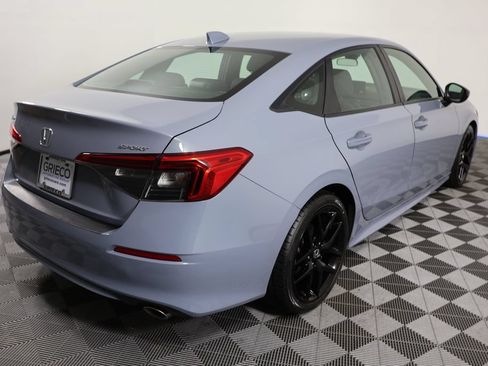 Used 2024 Honda Civic Sport image 8