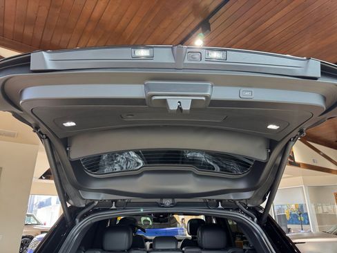 New 2025 Land Rover Range Rover Sport Dynamic SE AWD/4WD image 14