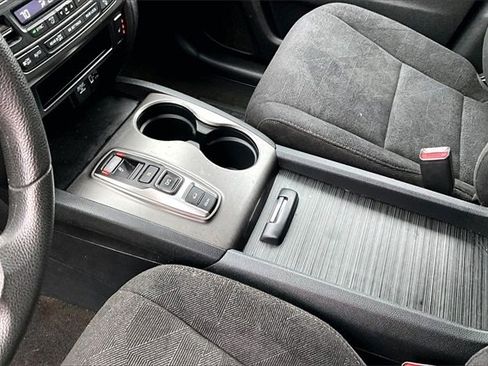 Used 2022 Honda Pilot Sport image 15