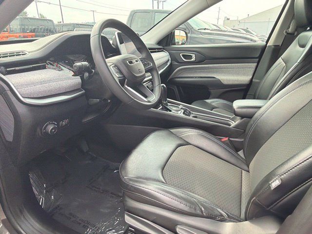 Used 2022 Jeep Compass Latitude AWD/4WD image 19
