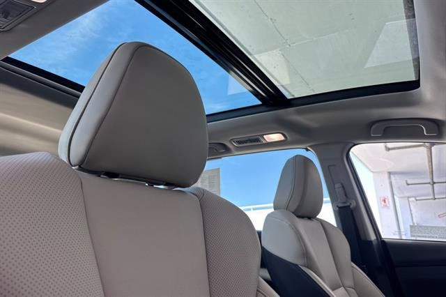Certified 2025 Subaru Ascent Limited AWD/4WD image 19
