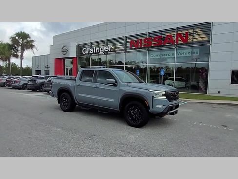 Used 2024 Nissan Frontier PRO-4X w/ Pro Premium Package image 37