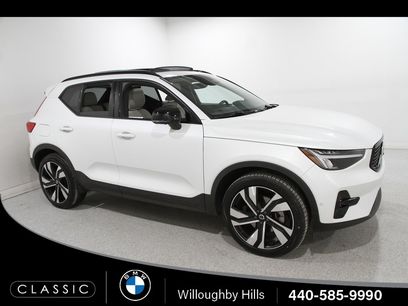 Used 2023 Volvo XC40 B5 Plus w/ Driver Assist Package