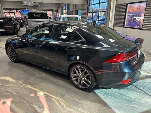 Used 2017 Lexus IS 300 F Sport w/ F Sport Package image 35
