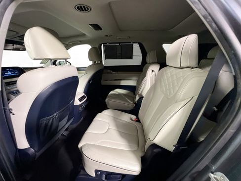 Used 2021 Hyundai Palisade Limited image 29