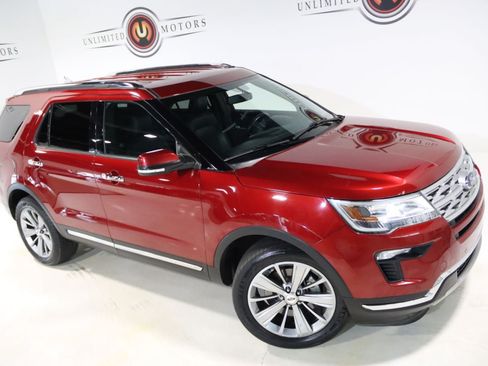 Used 2018 Ford Explorer Limited AWD/4WD image 7