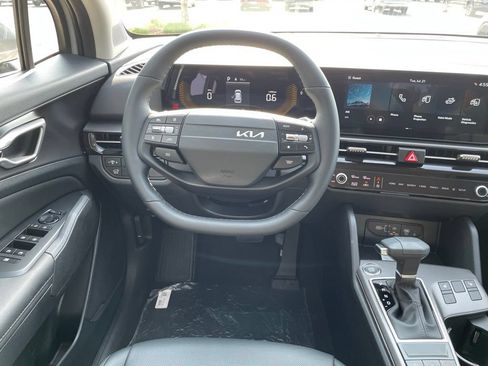 New 2026 Kia Sportage EX AWD/4WD image 13
