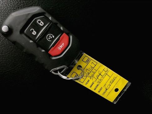 Used 2021 Jeep Wrangler Unlimited Sahara AWD/4WD image 11