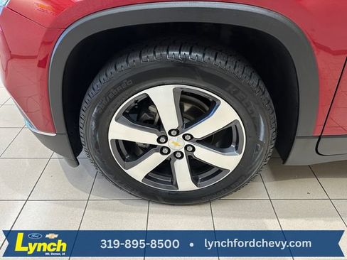 Used 2018 Chevrolet Traverse LT AWD/4WD image 30