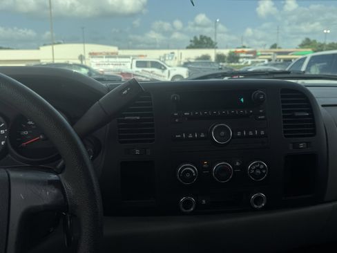 Used 2011 Chevrolet Silverado 1500 LS RWD image 11