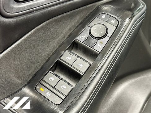 Used 2024 Nissan Rogue SV image 19