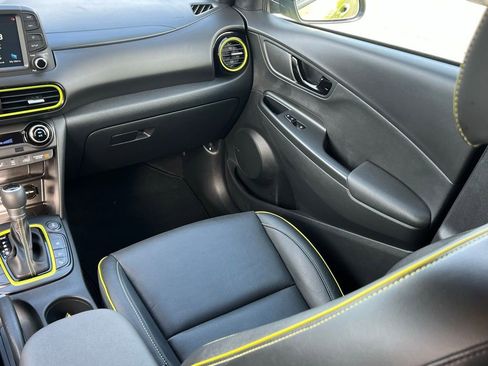 Used 2019 Hyundai Kona Ultimate image 18