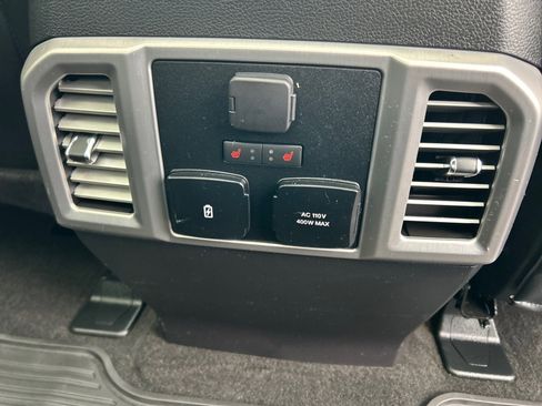 Certified 2019 Ford F150 Platinum w/ Equipment Group 701A Luxury image 22