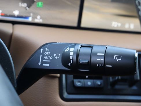 Used 2025 Nissan Armada Platinum Reserve image 44