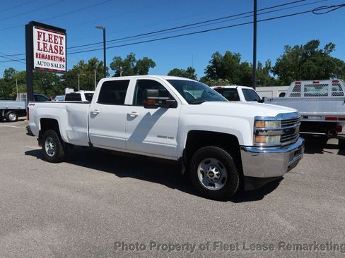 Used 2016 Chevrolet Silverado 2500 LT AWD/4WD image 7