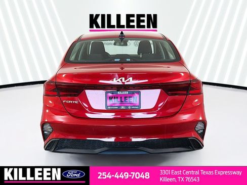 Used 2024 Kia Forte LXS FWD image 8