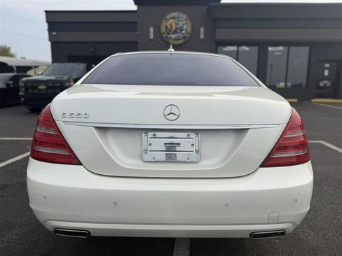 Used 2010 Mercedes-Benz S 550 image 5