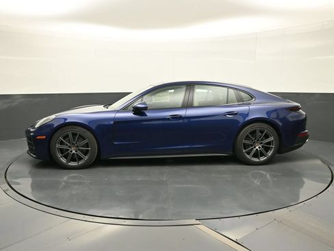 Certified 2026 Porsche Panamera 4 AWD/4WD image 2