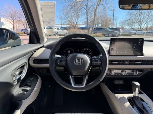 Certified 2026 Honda HR-V EX-L image 3