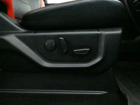 Used 2019 Ford F150 Lariat w/ Equipment Group 502A Luxury image 52