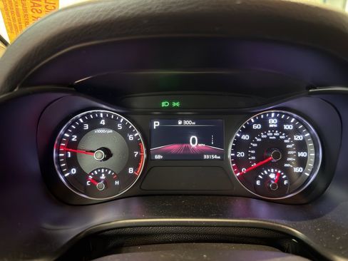 Used 2024 Kia Forte LXS w/ LXS Technology Package image 10