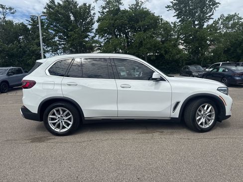 Used 2021 BMW X5 xDrive40i AWD/4WD image 31