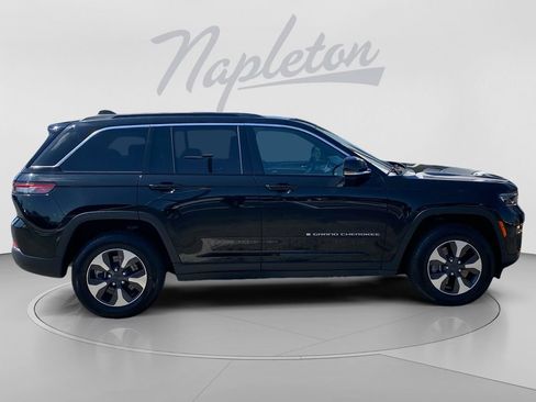 Used 2024 Jeep Grand Cherokee Limited 4xe AWD/4WD image 9