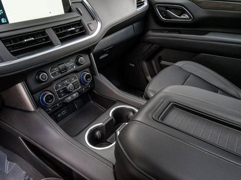 Used 2023 Chevrolet Tahoe Z71 image 16