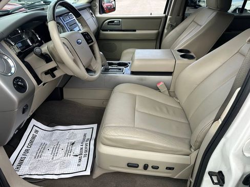 Used 2012 Ford Expedition Limited image 23