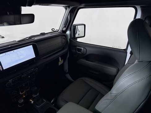 New 2026 Jeep Gladiator Mojave image 22