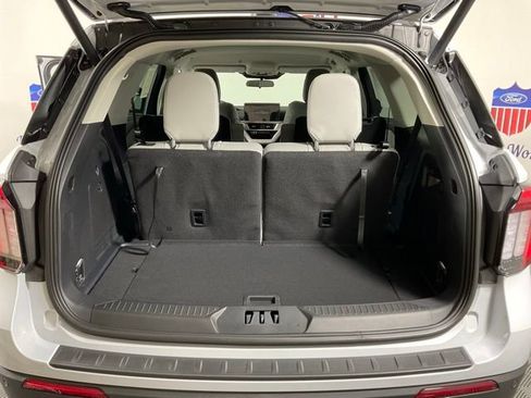 New 2025 Ford Explorer Active w/ Active Comfort Package image 11