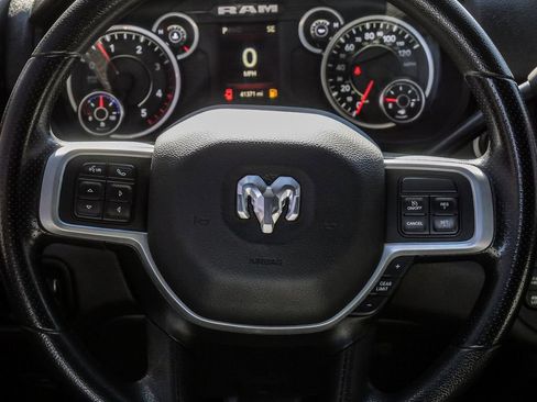 Used 2022 RAM 2500 Big Horn w/ Cold Weather Group AWD/4WD image 26