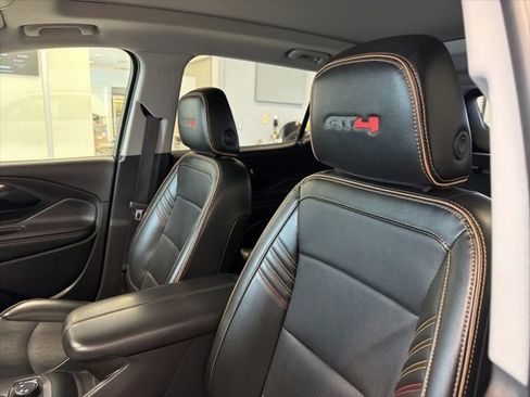 Used 2022 GMC Terrain AT4 w/ Infotainment Package II image 15