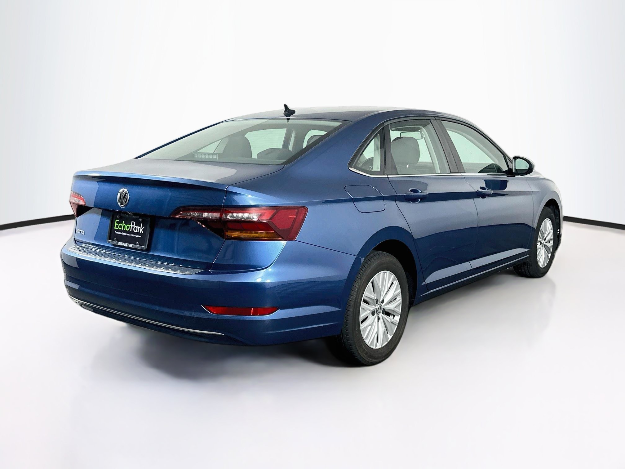 Used 2019 Volkswagen Jetta S w/ Driver Assistance Package FWD image 9