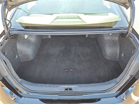 Used 2023 Nissan Altima 2.5 SV image 19