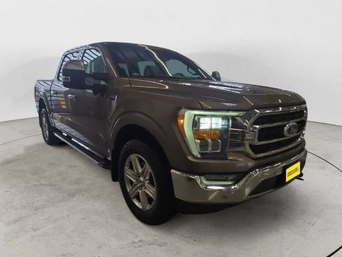 Used 2021 Ford F150 XLT w/ Equipment Group 302A High AWD/4WD image 3