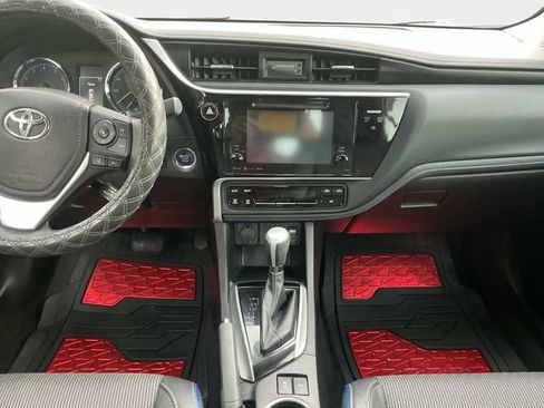 Used 2017 Toyota Corolla L FWD image 12